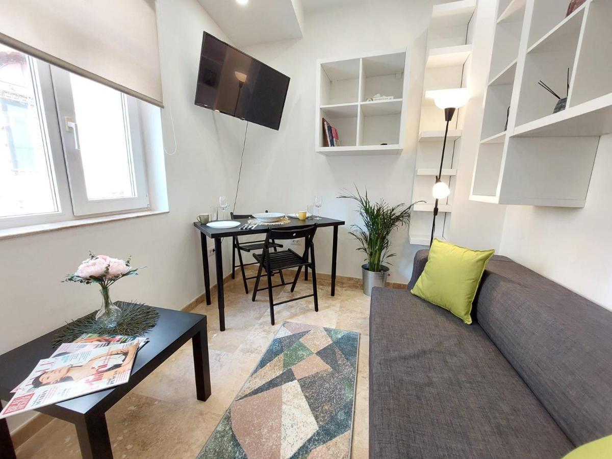 Sweet Dreams Suites Lovely Duplex Universitate Bucureşti Eksteriør bilde